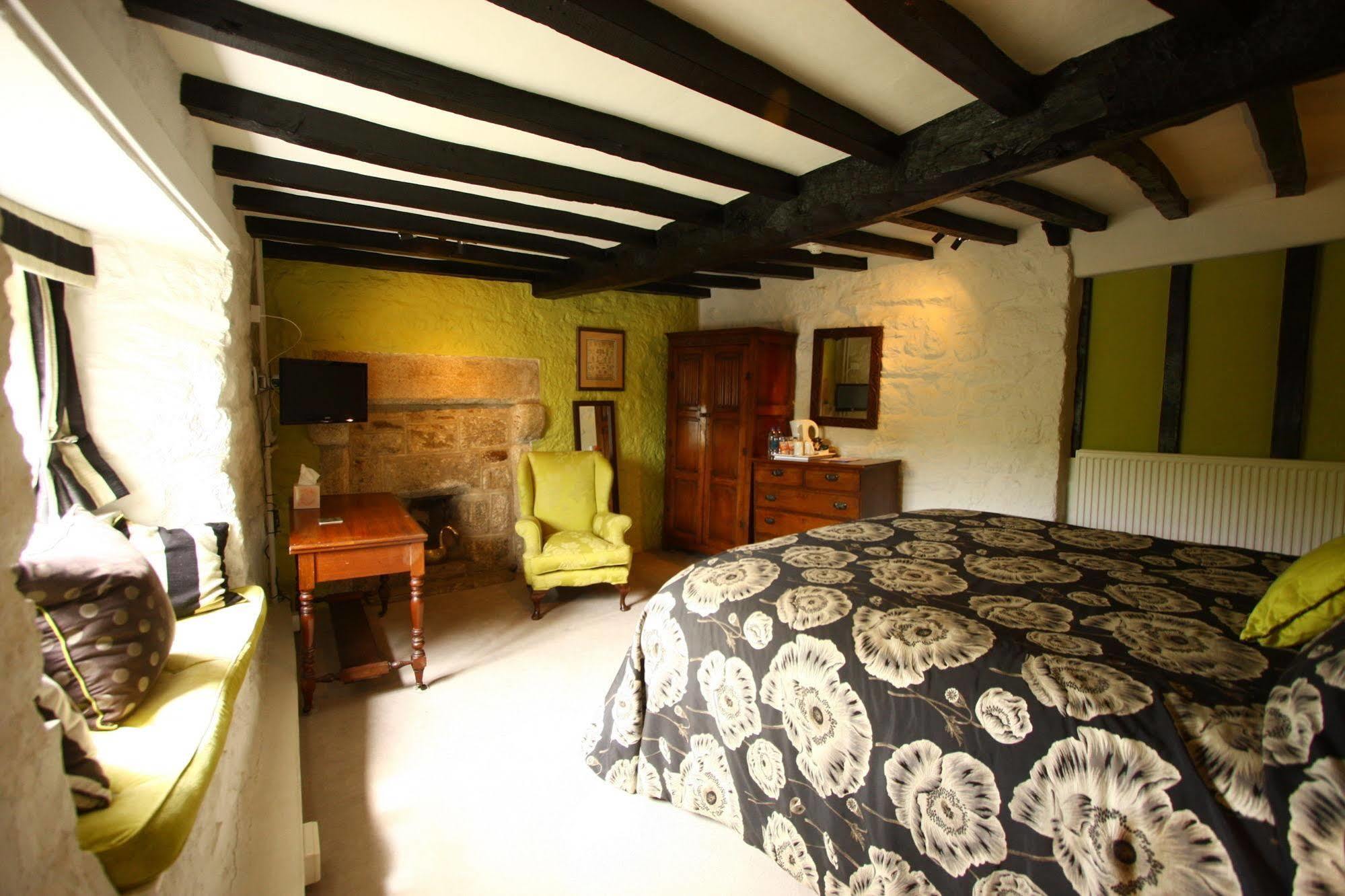 The Oxenham Arms Hotel Devon South Zeal Dış mekan fotoğraf